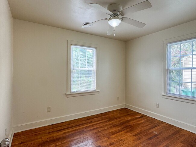 Building Photo - 1809 Geffert Dr