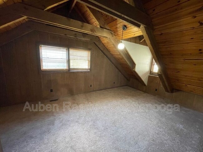 Building Photo - 2414 Briggs Ave