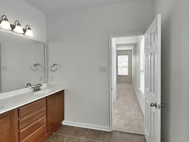 Building Photo - 6503 Bayliss Valley Ln