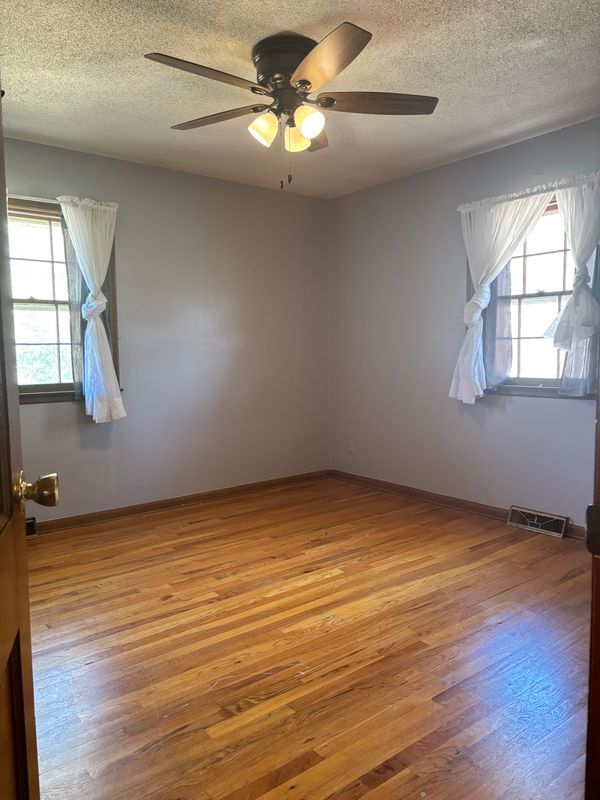 Building Photo - 8000 Oakland Ave