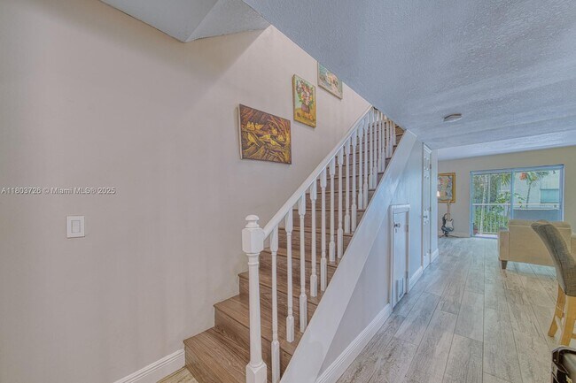 Building Photo - 4600 SW 67th Ave