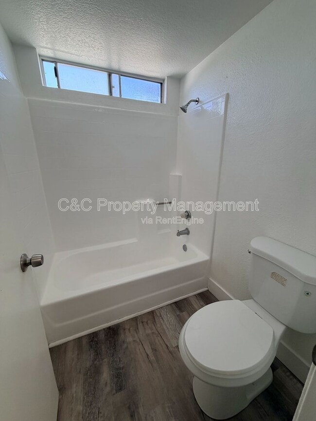 Building Photo - 13110 Mohican Dr