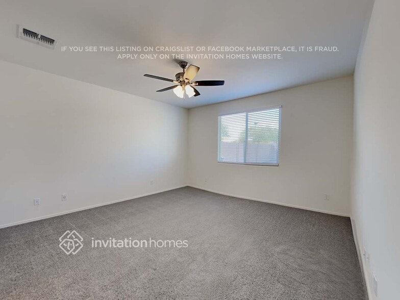 Building Photo - 17490 W Molly Ln