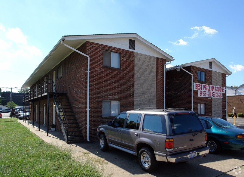 Building Photo - 1429 3rd Ave