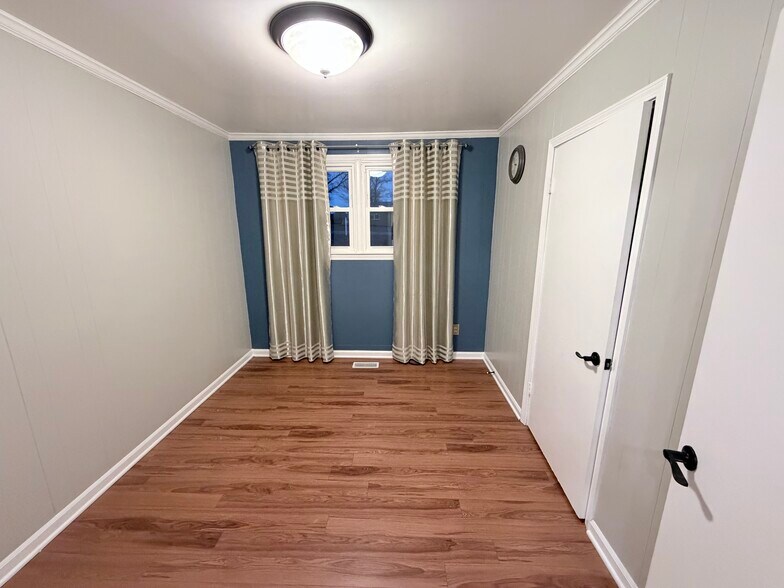 Building Photo - 217 Ridgecrest Way