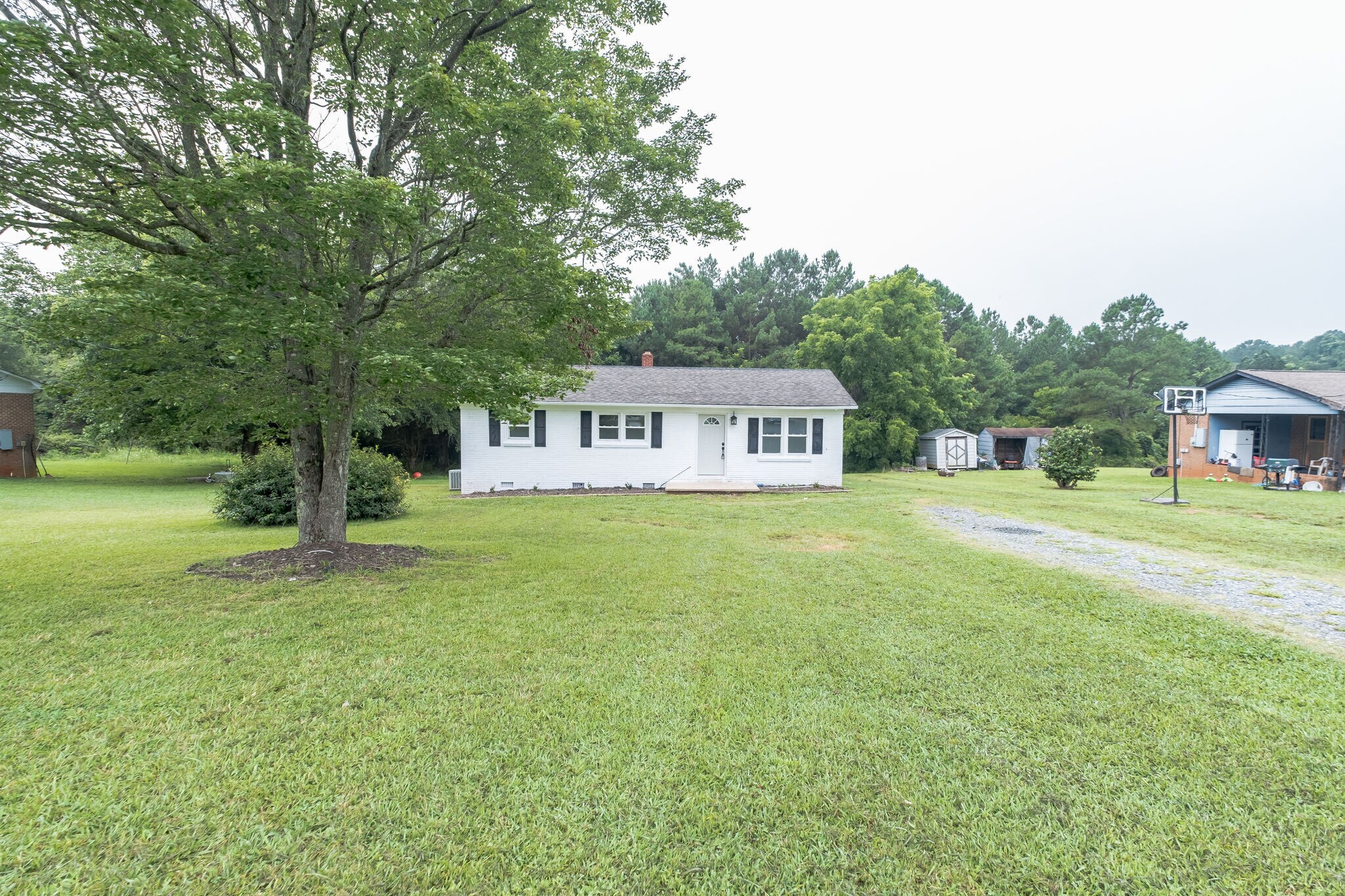 Building Photo - 219 New Hope Rd