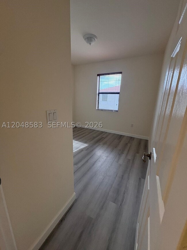 Building Photo - 17460 SW 153rd Ave