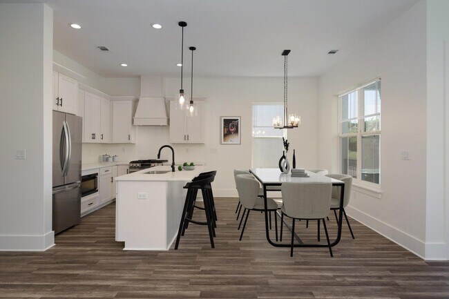 Building Photo - 278 Calusa Blvd