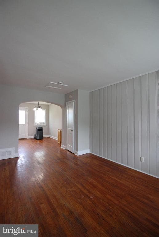 Building Photo - 529 Parksley Ave