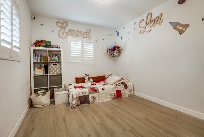 Building Photo - 4427 Topaz St