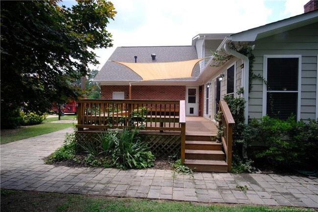 Building Photo - 1987 Penrose Dr