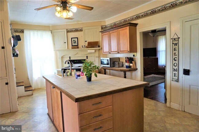 Building Photo - 1009 Muddy Creek Forks Rd