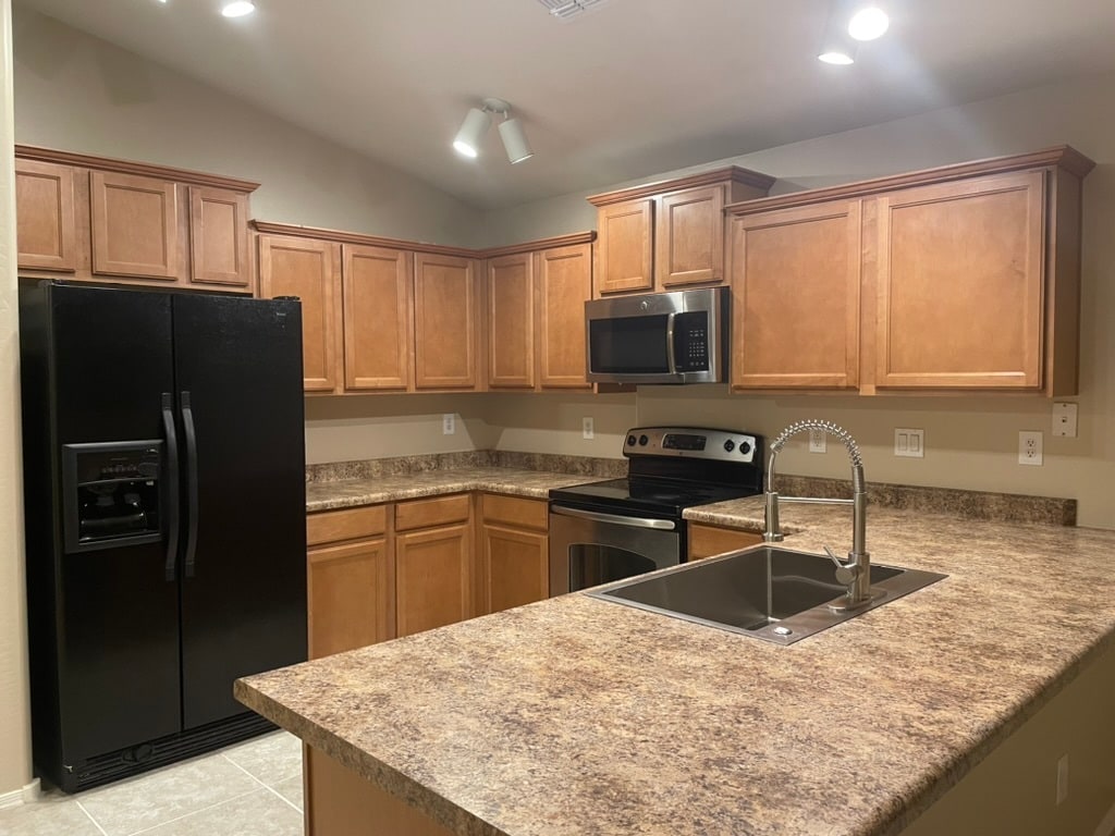 Building Photo - 11546 W Longley Ln