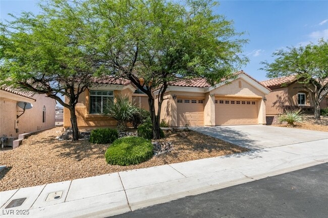 Building Photo - 2180 Dogwood Ranch Ave