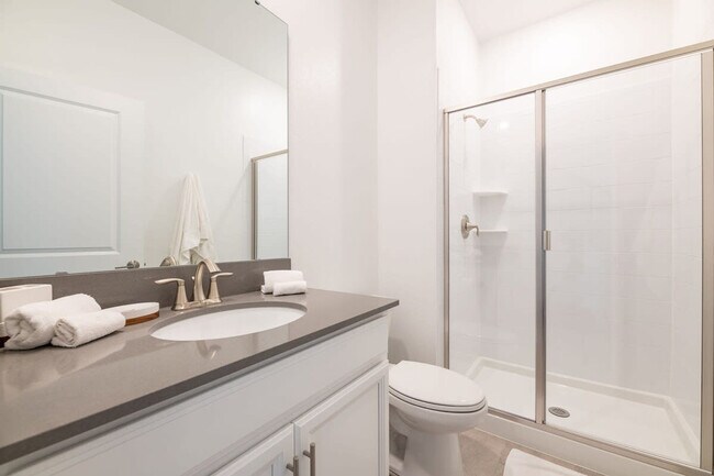 Building Photo - 1088 Leader St