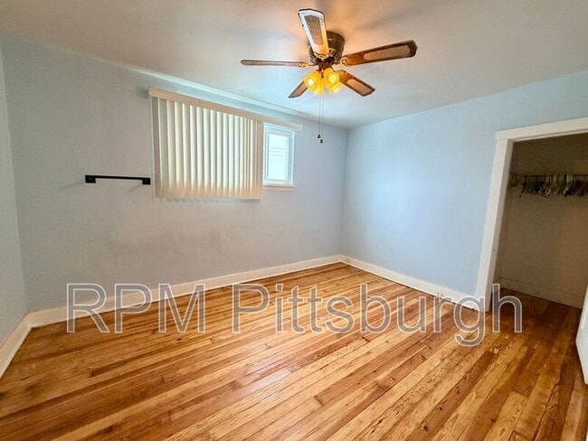 Building Photo - 1612 Oak Grove St