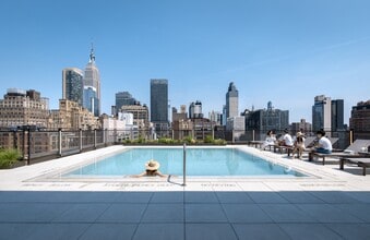 Building Photo - Ruby Apartments