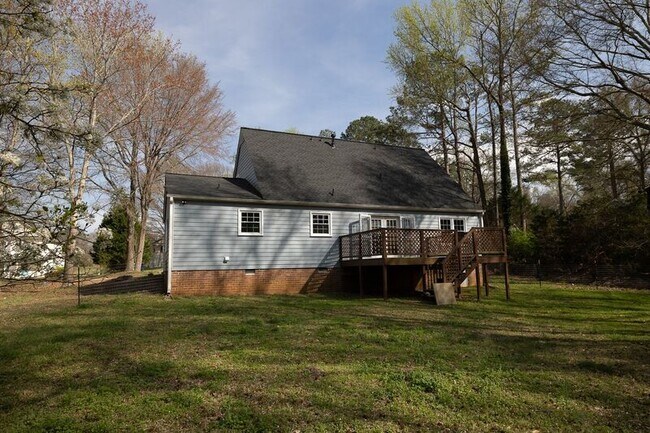 Building Photo - 110 Breckenridge Ln