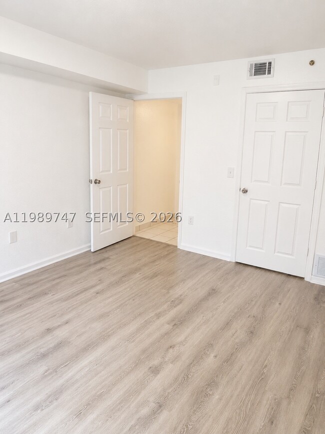 Building Photo - 15470 SW 284th St