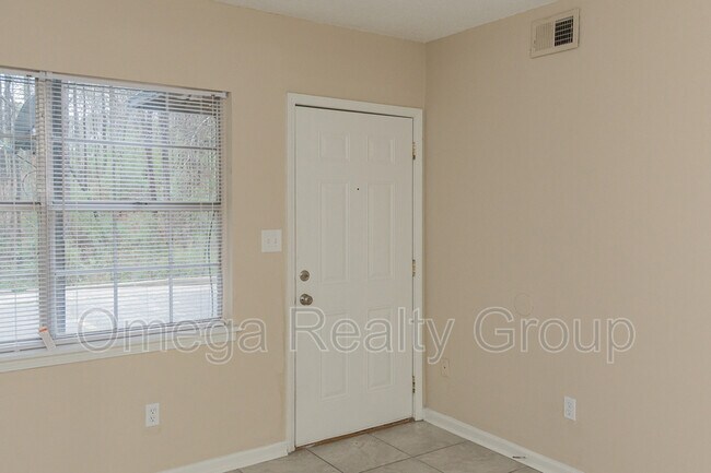 Building Photo - 3332 Warringwood Dr