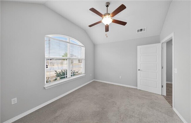 Building Photo - 4559 W Barhem Dr