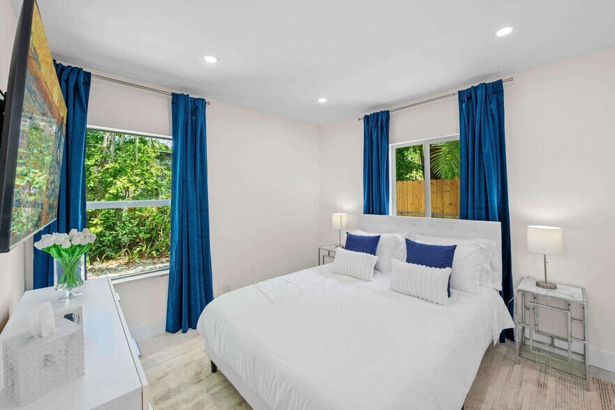 Building Photo - 44 N Federal Hwy