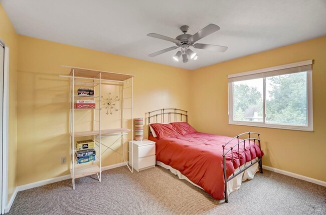 Building Photo - 5306 Country Ridge Dr