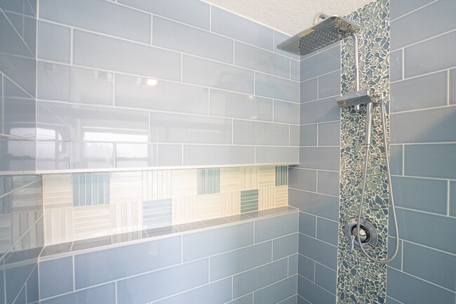 Building Photo - 4056 38th Way S
