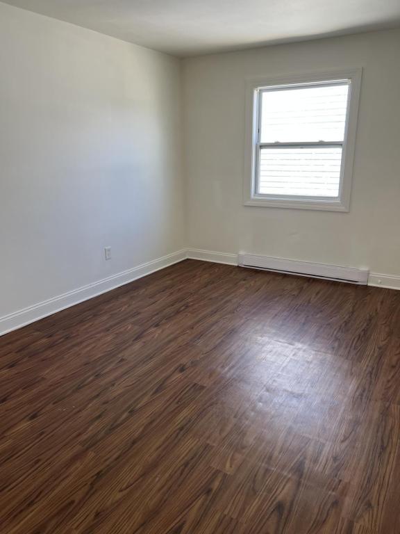 Building Photo - 52 Clifford Rd