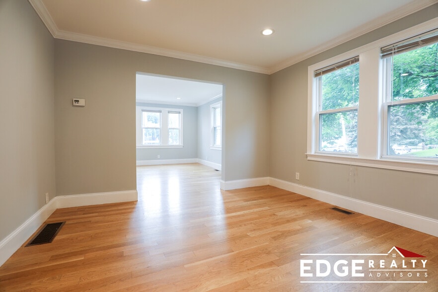 Building Photo - 111 Highland Ave