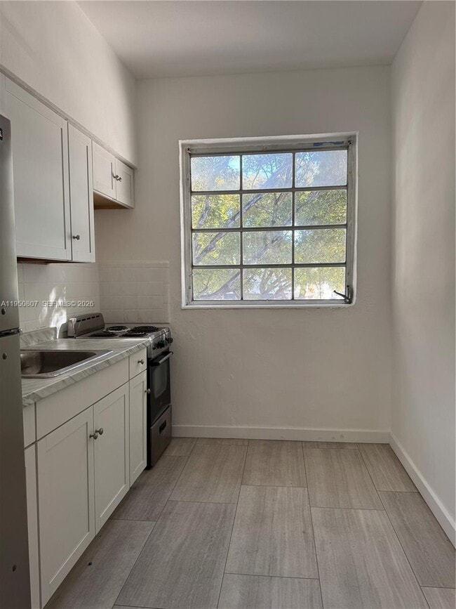 Building Photo - 901 Pennsylvania Ave