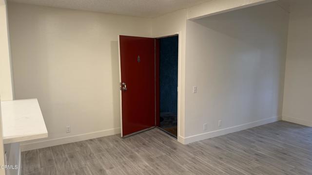 Building Photo - 1300 Saratoga Ave