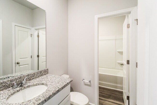 Building Photo - Fantastic 4bd/2.5ba home! Coming soon!