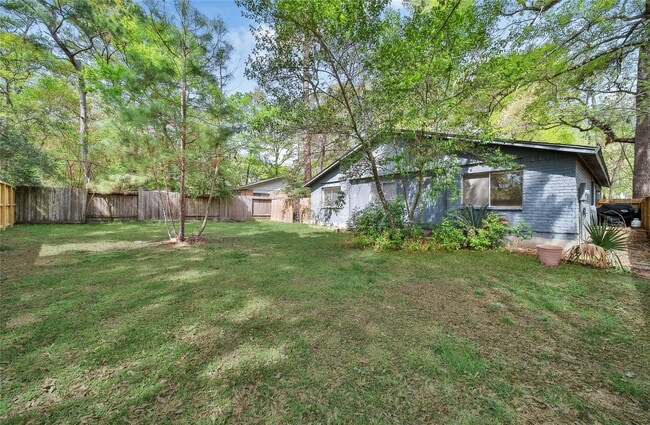 Building Photo - 26 Green Field Pl