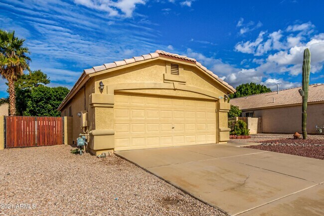 Building Photo - Superstition Springs Village