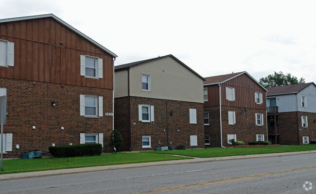 Building Photo - 4521-4529 Prescott Ave