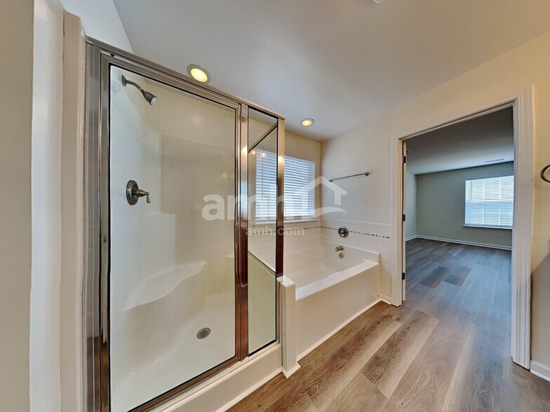 Building Photo - 1705 Diving Duck Ln