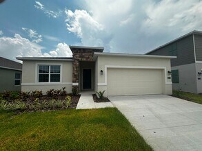 Building Photo - Stunning new construction 3/2 in Wynnstone Gated Community of Davenport.  Available now!