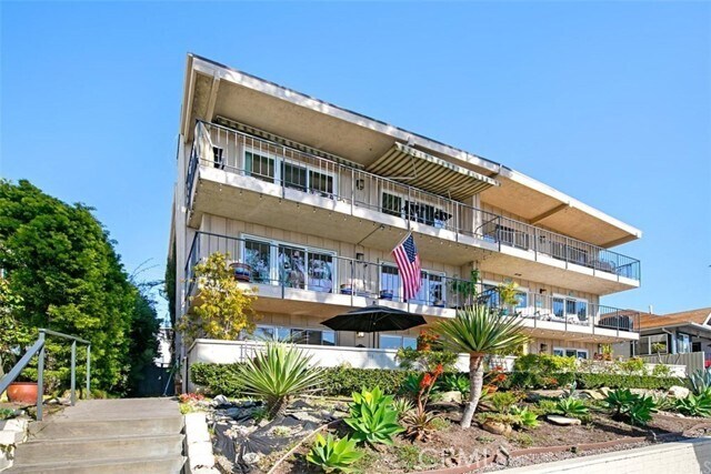 Building Photo - 280 Cliff Dr