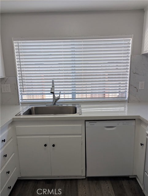 Building Photo - 17031 Pinehurst Ln