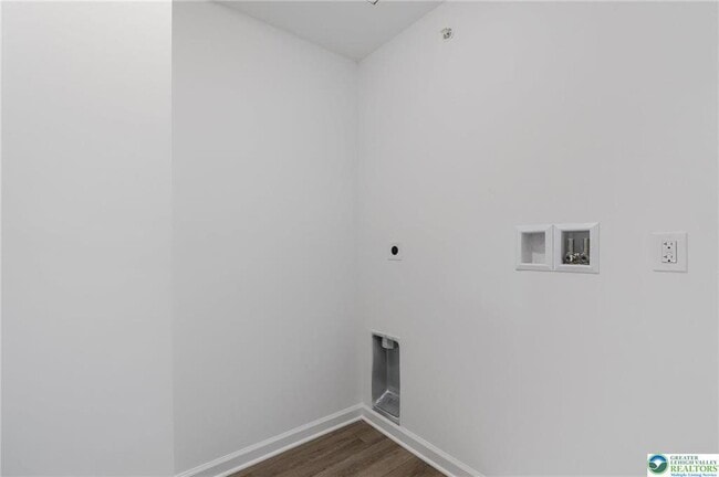 Building Photo - 306 Barber St