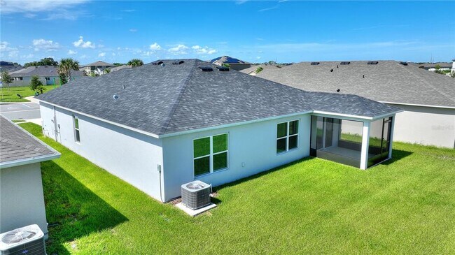 Building Photo - 305 Summer Grv Wy