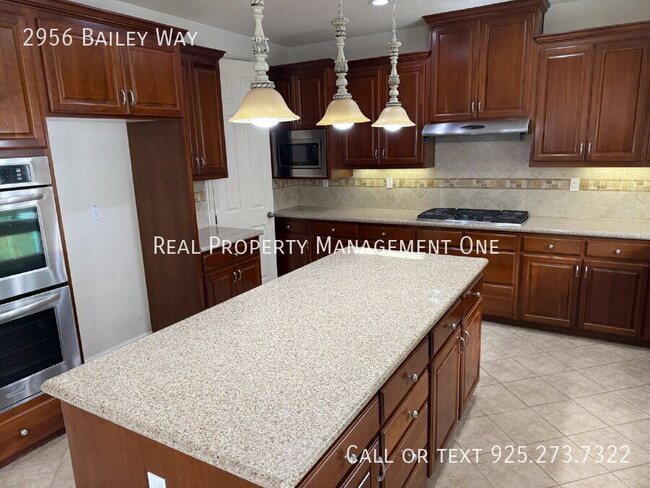 Building Photo - 2956 Bailey Way