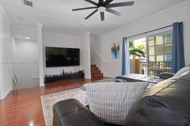 Building Photo - 2508 SW 14th Ave