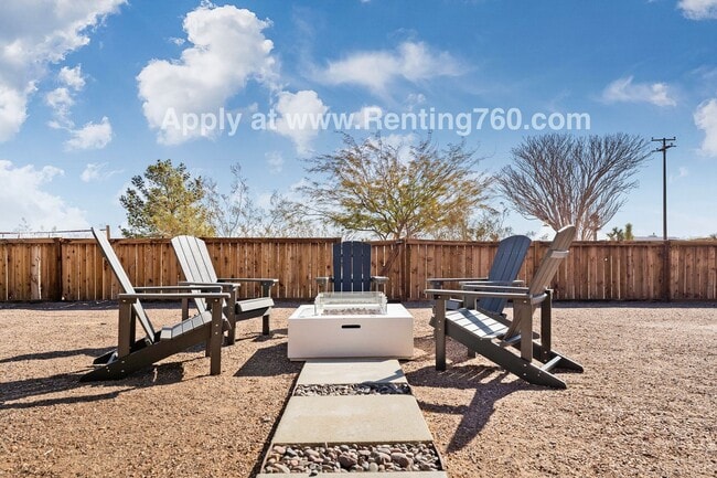 Building Photo - Exceptional Vacation Style Home