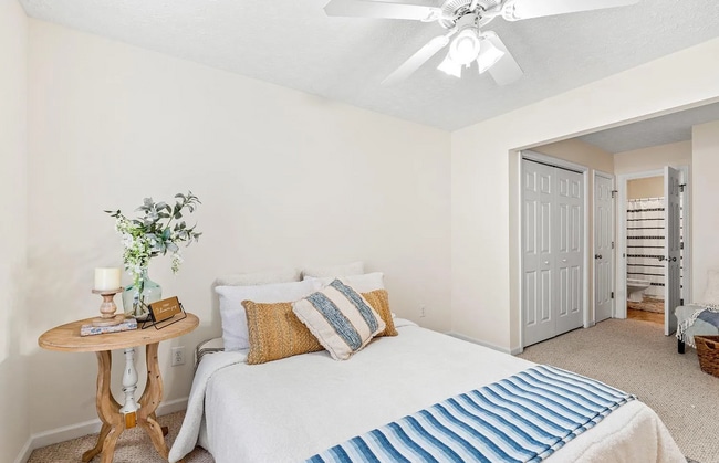 Building Photo - 1514/1516 Cassell Ln