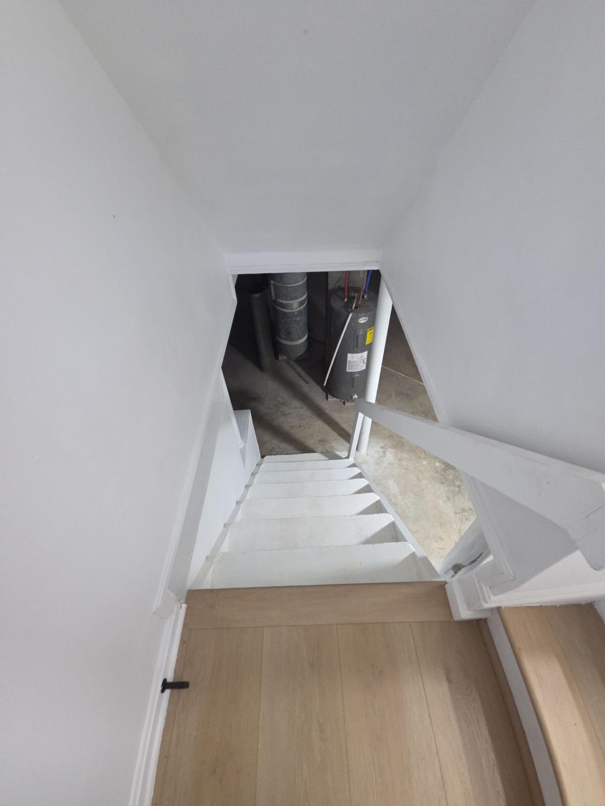 Building Photo - 509 N Rosedale Ave
