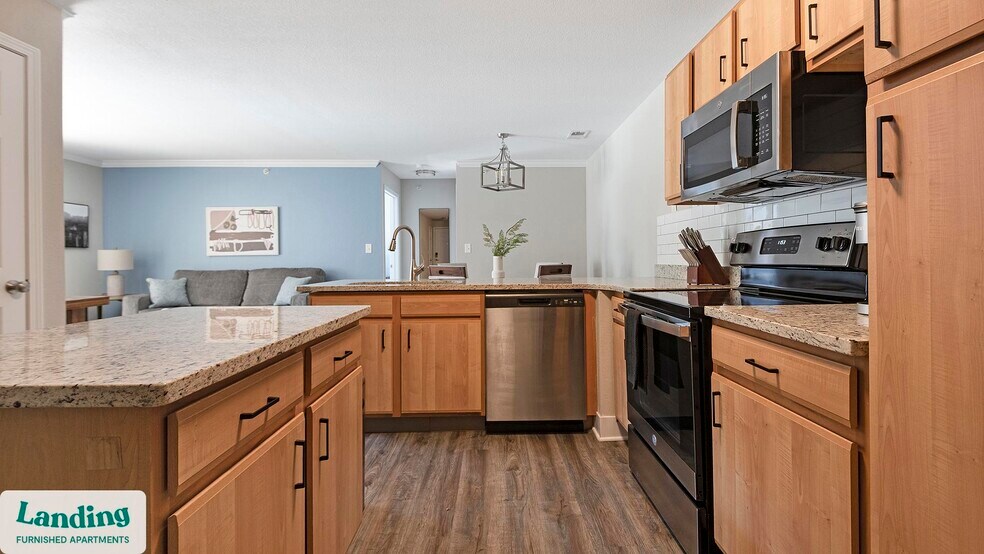 Building Photo - 400 Legends Terrace Dr