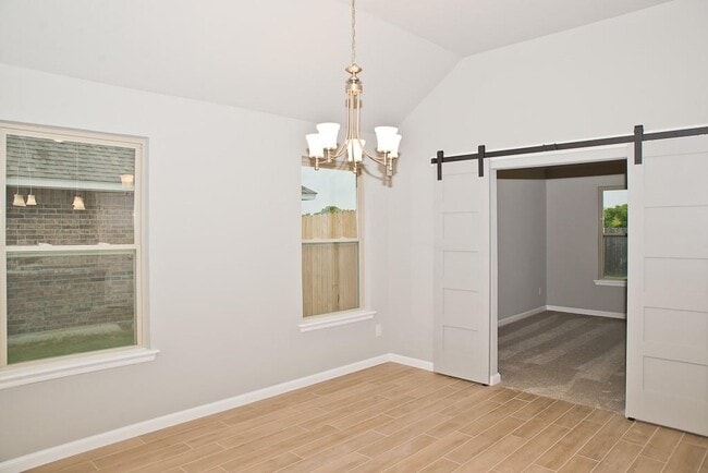 Building Photo - 1005 SW 140th St