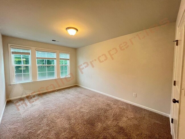 Building Photo - 1137 Little Gem Ln